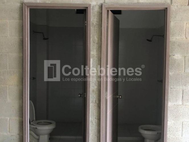 Bodega en arriendo en Actividad Multiple, Copacabana, 566 m² · foto 12 de 12