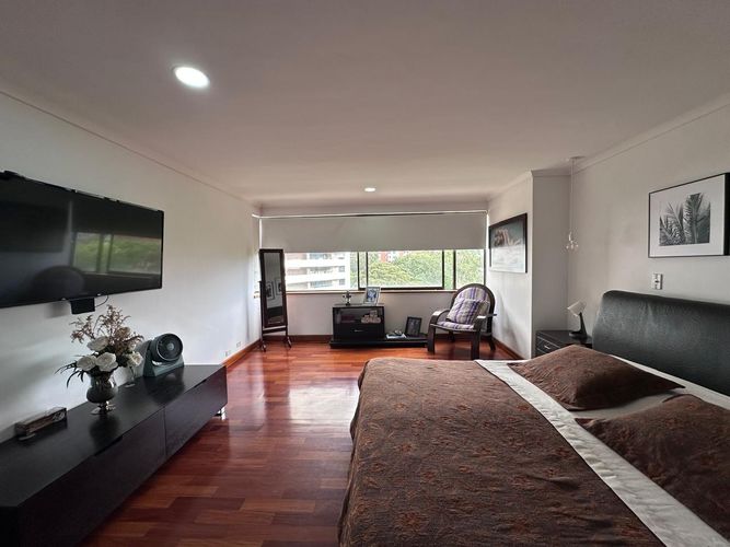 Apartamento de 4 alcobas en venta en El Poblado, Medellín, 280 m² · foto 14 de 20