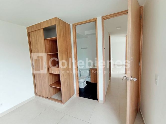 Apartamento de 2 alcobas en venta en Ancon San Martin, La Estrella, 50 m² · foto 15 de 18
