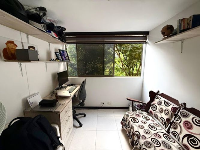 Apartamento de 3 alcobas en arriendo en Loma De Los Bernal, Medellín, 80 m² · foto 6 de 12