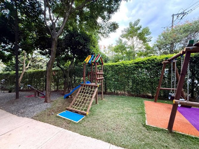Apartamento de 3 alcobas en arriendo en Loma De Los Bernal, Medellín, 80 m² · foto 12 de 12