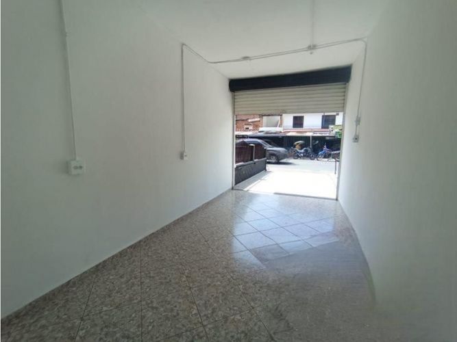 Local en arriendo en Niquia, Bello, 25 m² · foto 3 de 5