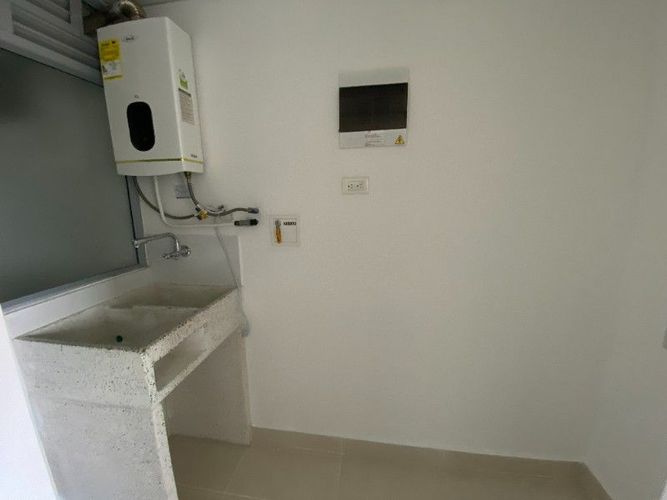 Apartamento de 3 alcobas en arriendo en Santa Ana, Rionegro, 90 m² · foto 16 de 18