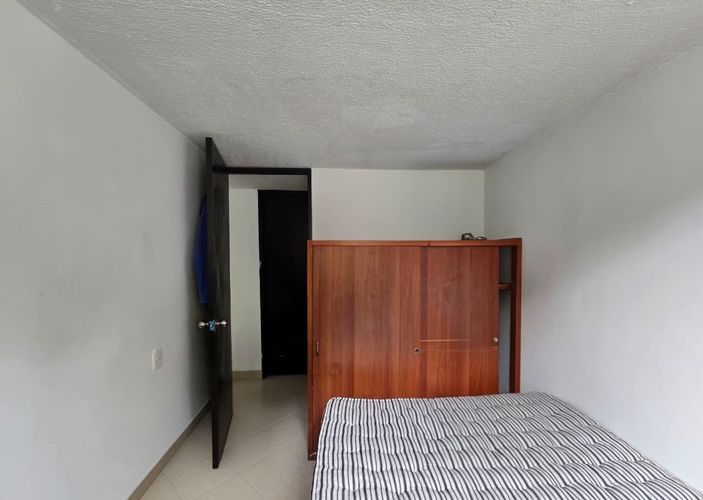 Apartamento de 3 alcobas en venta en El Rincón, Medellín, 52 m² · foto 8 de 15