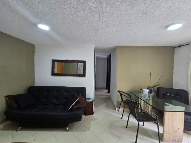 Apartamento de 3 alcobas en venta en El Rincón, Medellín, 52 m² · foto 7 de 15