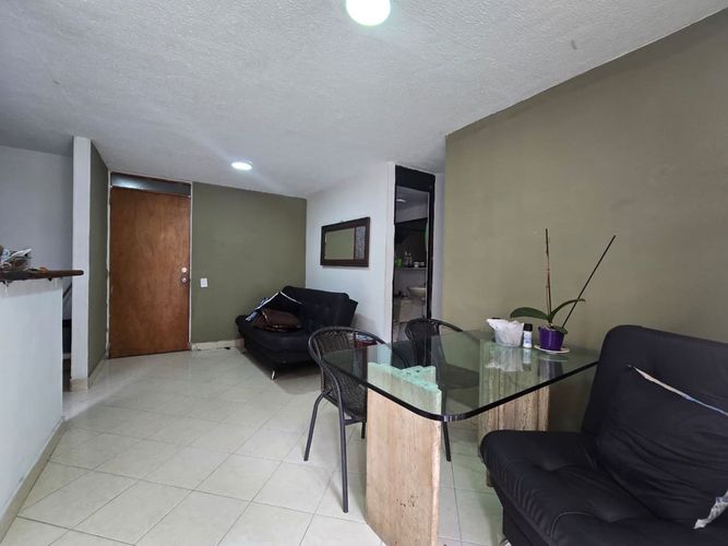 Apartamento de 3 alcobas en venta en El Rincón, Medellín, 52 m² · foto 12 de 15