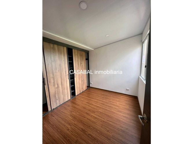 Apartamento de 2 alcobas en venta en Ub. Los Alpes, Tocancipá, 52 m² · foto 11 de 14