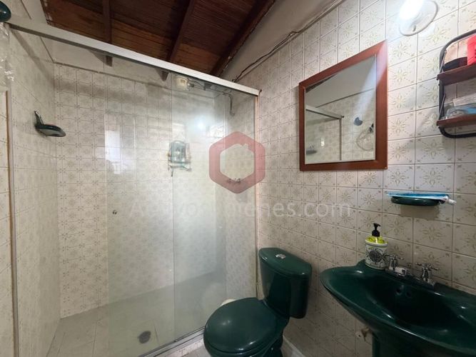 Casa de 8 alcobas en venta en Las Acacias, Medellín, 336 m² · foto 20 de 20