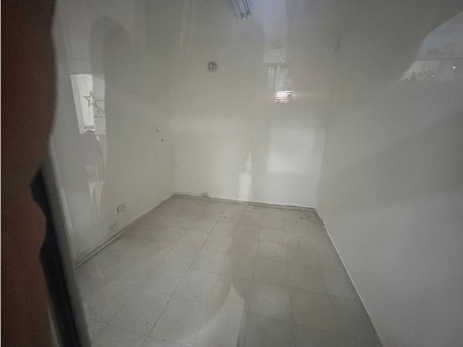 Local en arriendo en Centro Administrativo, Medellín, 15 m² · foto 4 de 5