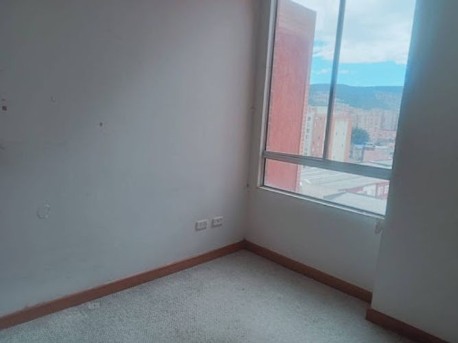 Apartamento de 3 alcobas en venta en Verbenal San Antonio, Bogotá, 72 m² · foto 12 de 22