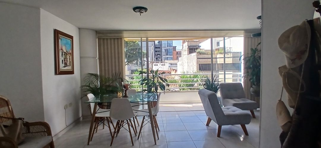 Apartamento de 3 alcobas en venta en Nuevo Sotomayor, Bucaramanga, 96 m² · foto 13 de 16