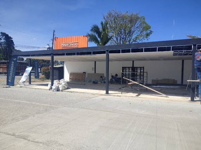 Local en arriendo en Llano Grande, Rionegro, 160 m² · foto 2 de 12