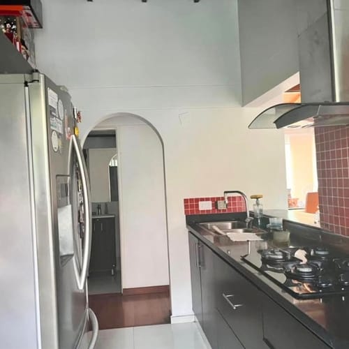 Apartamento en venta en El Poblado, Medellín · foto 6 de 10