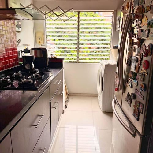 Apartamento en venta en El Poblado, Medellín · foto 7 de 10