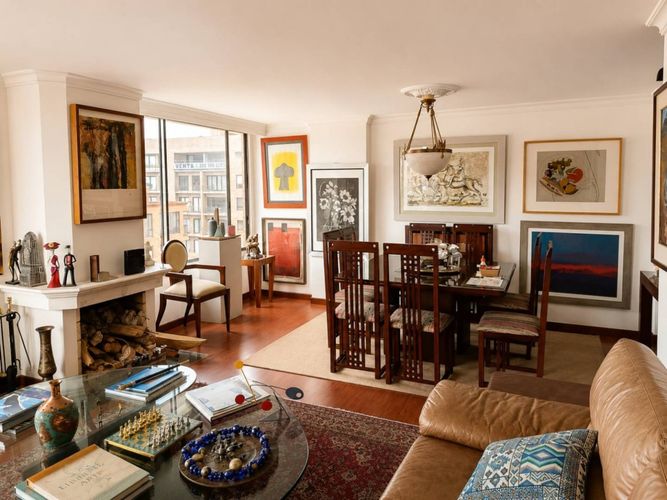 Apartamento de 3 alcobas en venta en Chicó Navarra, Bogotá, 165 m² · foto 5 de 21