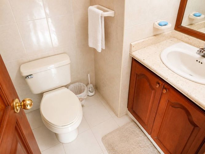 Apartamento de 3 alcobas en venta en Chicó Navarra, Bogotá, 165 m² · foto 18 de 21