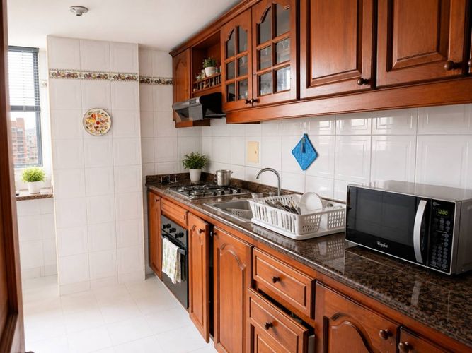 Apartamento de 3 alcobas en venta en Chicó Navarra, Bogotá, 165 m² · foto 19 de 21