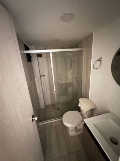 Apartamento de 3 alcobas en venta en Simon Bolivar, Medellín, 128 m² · foto 10 de 10