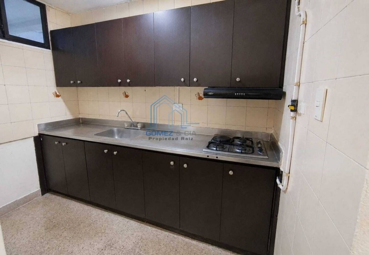 4BR Apartment in Villa del Parque (68 m²) - 4