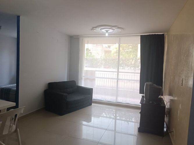 Apartamento de 2 alcobas en venta en Las Palmas, Ricaurte, 50 m² · foto 3 de 22
