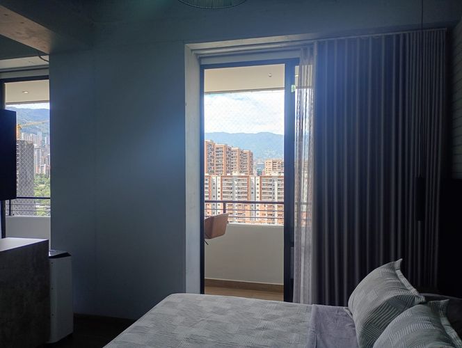 Apartamento de 1 alcoba en arriendo en El Poblado, Medellín, 52 m² · foto 3 de 14