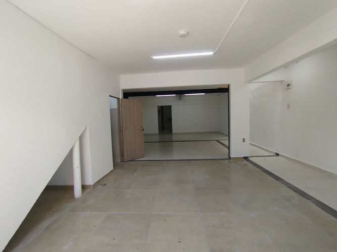 Local en arriendo en Bolivar, Yumbo, 74 m² · foto 3 de 13