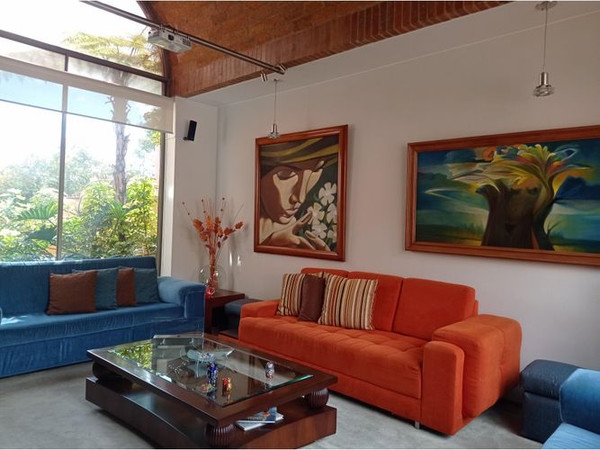 Casa de 4 alcobas en venta en Cerros De Niza, Bogotá, 310 m² · foto 8 de 24