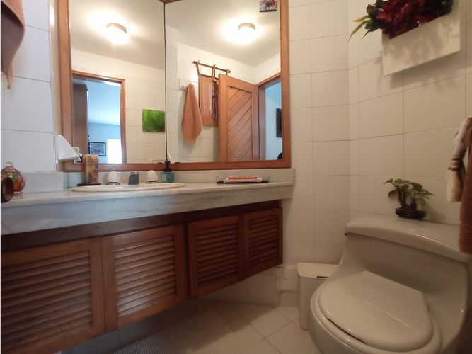 Casa de 4 alcobas en venta en Cerros De Niza, Bogotá, 310 m² · foto 21 de 24