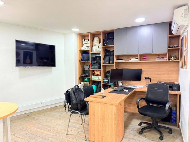 Oficina en arriendo en Cristo Rey, Medellín, 186 m² · foto 3 de 18