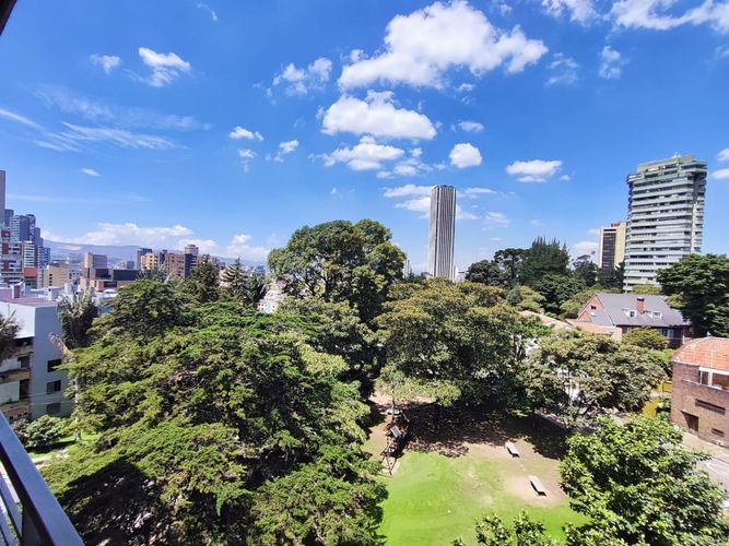 Apartamento de 2 alcobas en venta en Bosque Izquierdo, Bogotá, 69 m² · foto 7 de 24