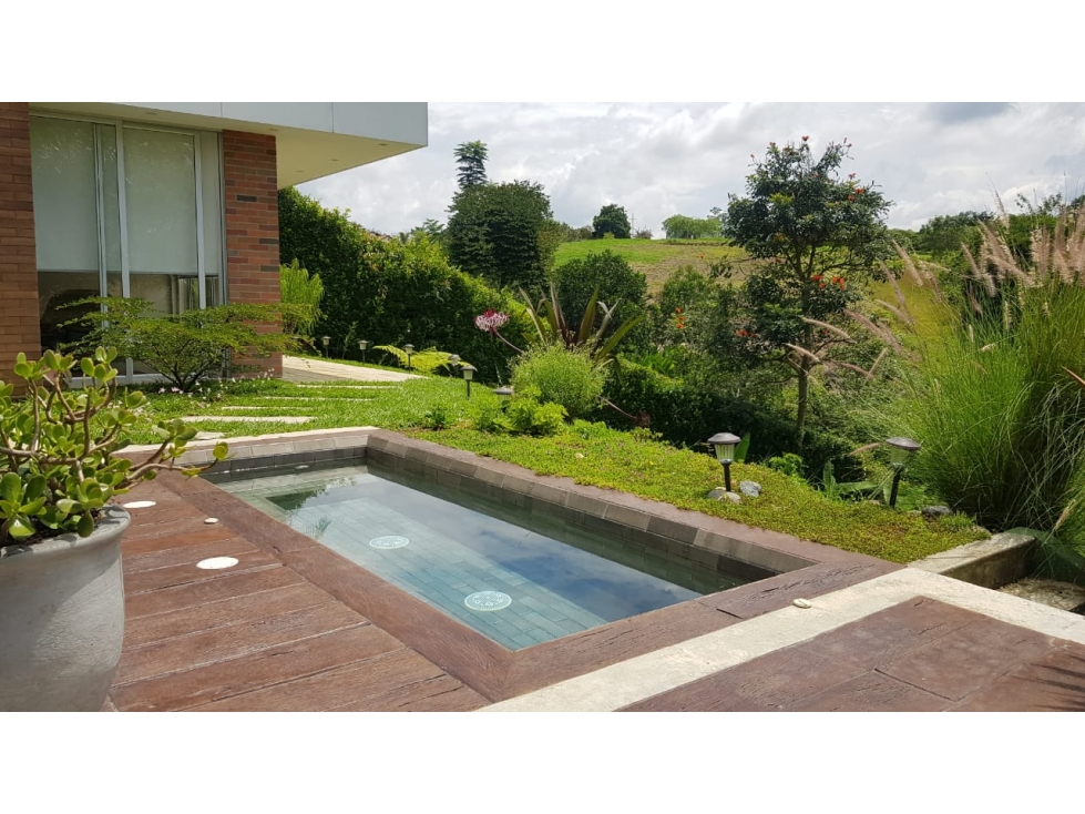Casa en venta en Cerritos, Pereira · foto 2 de 24