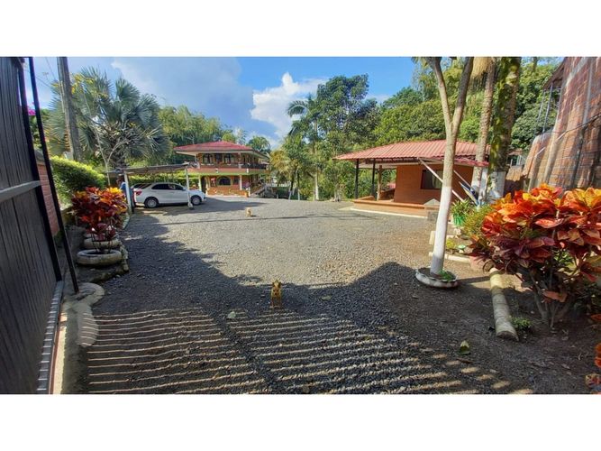 Finca en venta en Combia, Pereira, 670 m² · foto 2 de 24