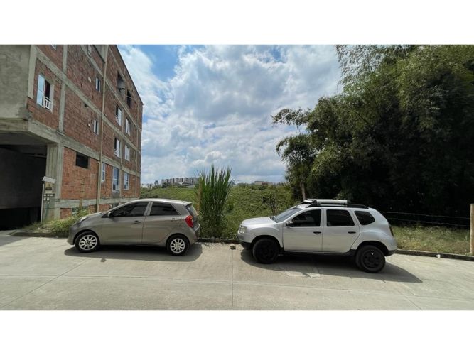 Lote en venta en La Pradera, Dosquebradas, 489 m² · foto 4 de 11