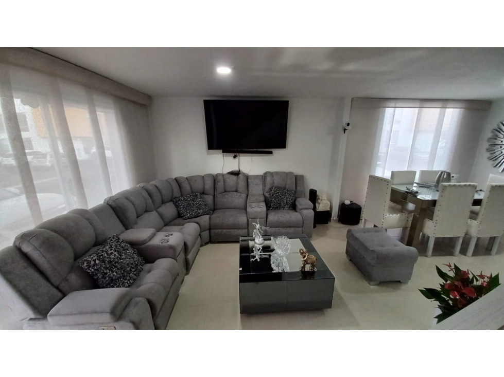 Casa en venta en Bulevar De Las Villas, Pereira · foto 4 de 24