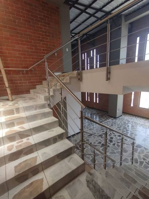 Edificio en arriendo en Alameda, Cali, 1200 m² · foto 23 de 24