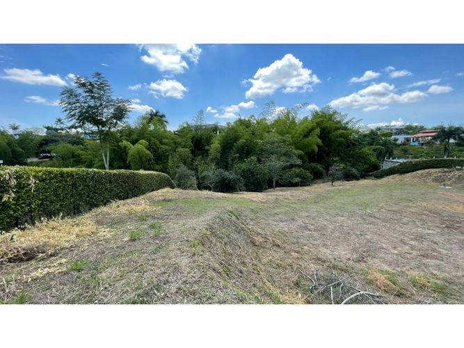 Lote en venta en Cerritos, Pereira, 2546 m² · foto 3 de 24