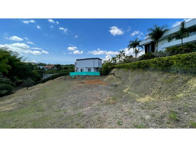 Lote en venta en Cerritos, Pereira, 2546 m² · foto 6 de 24