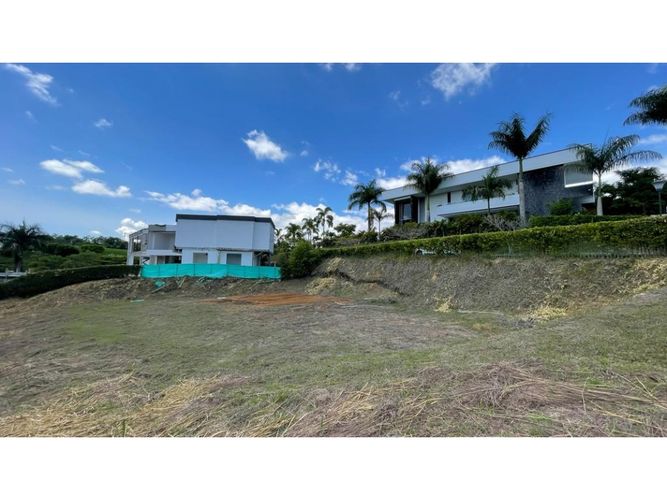 Lote en venta en Cerritos, Pereira, 2546 m² · foto 8 de 24