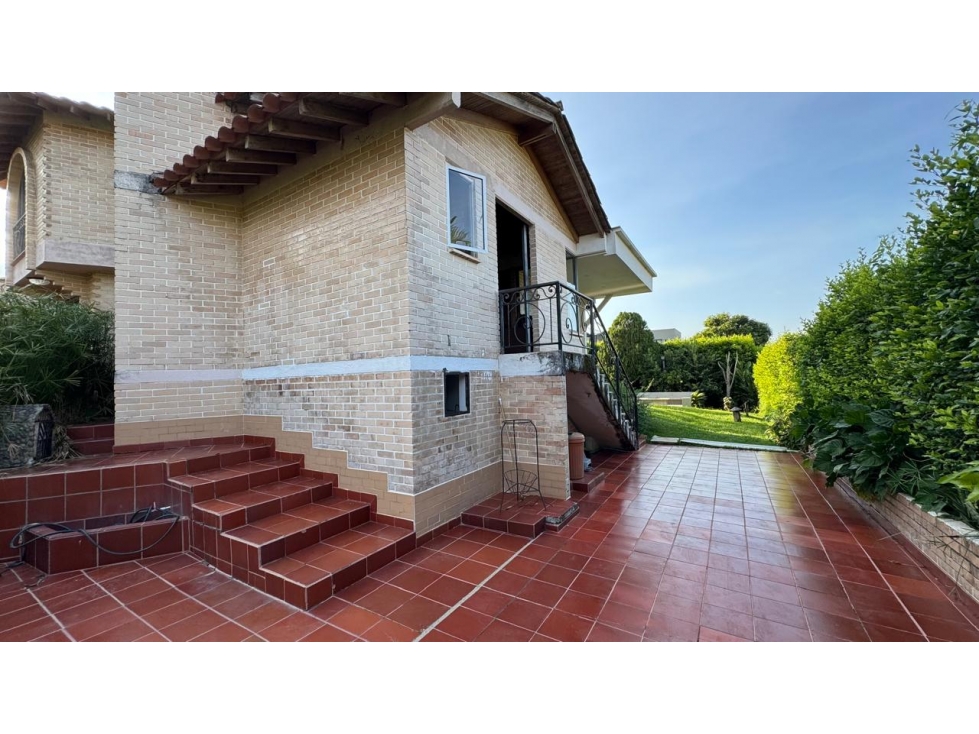 Casa en venta en Cerritos, Pereira · foto 3 de 24