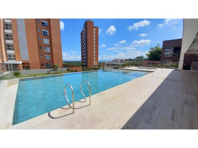 Apartamento de 2 alcobas en venta en Cerritos, Pereira, 102 m² · foto 4 de 24
