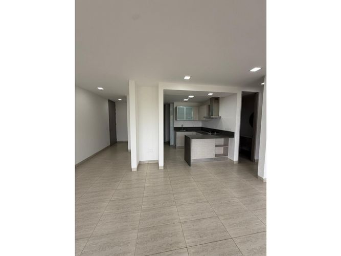 Apartamento de 2 alcobas en venta en Cerritos, Pereira, 102 m² · foto 8 de 24