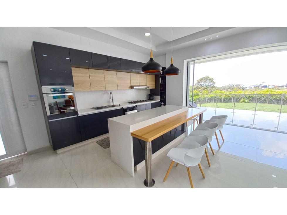 Casa en venta en Tribunas Corcega, Pereira · foto 9 de 24