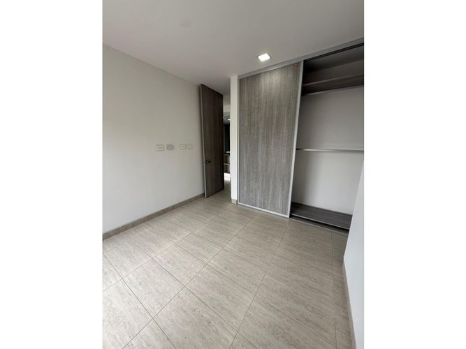 Apartamento de 2 alcobas en venta en Cerritos, Pereira, 102 m² · foto 22 de 24