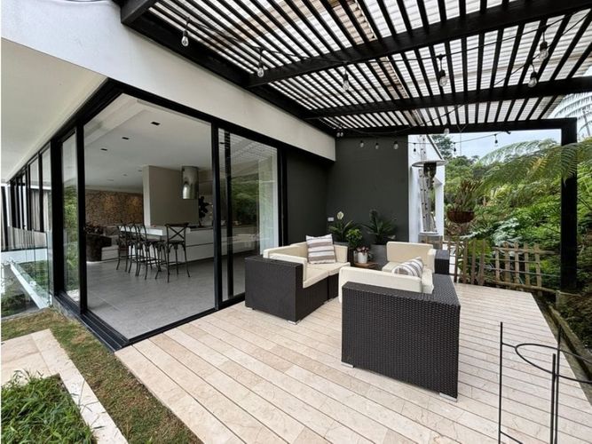 Casa en venta en Condina, Pereira, 300 m² · foto 6 de 24