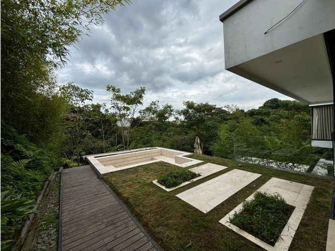 Casa en venta en Condina, Pereira, 300 m² · foto 8 de 24