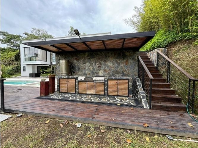 Casa en venta en Condina, Pereira, 300 m² · foto 10 de 24