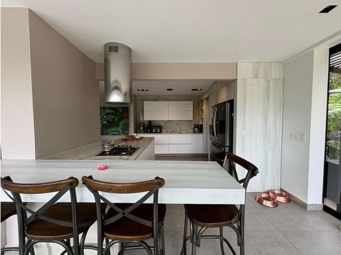 Casa en venta en Condina, Pereira, 300 m² · foto 13 de 24