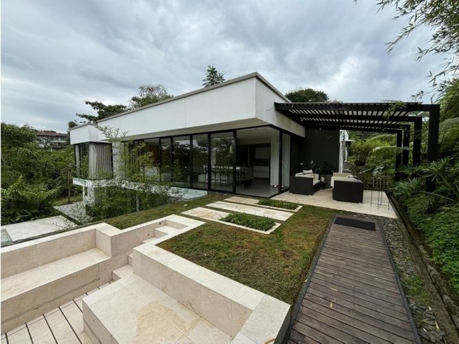 Casa en venta en Condina, Pereira, 300 m² · foto 18 de 24