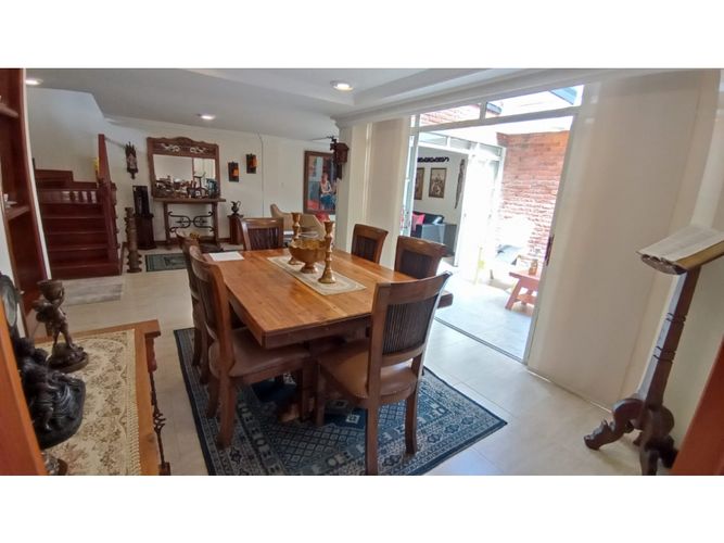 Casa de 3 alcobas en venta en Pinares, Pereira, 250 m² · foto 9 de 24