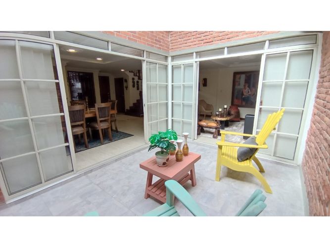 Casa de 3 alcobas en venta en Pinares, Pereira, 250 m² · foto 11 de 24